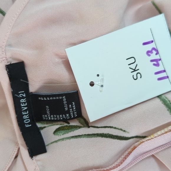 Forever 21 Floral Ruffle Dress Pink S cottagecore bohemian summer wedding spring - Picture 7 of 9